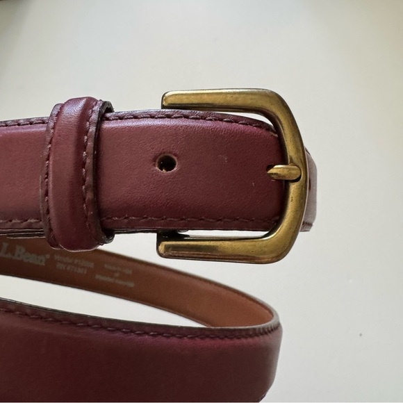 L.L. Bean Brown Leather Belt with Gold Buckle size 40 - Picture 9 of 10